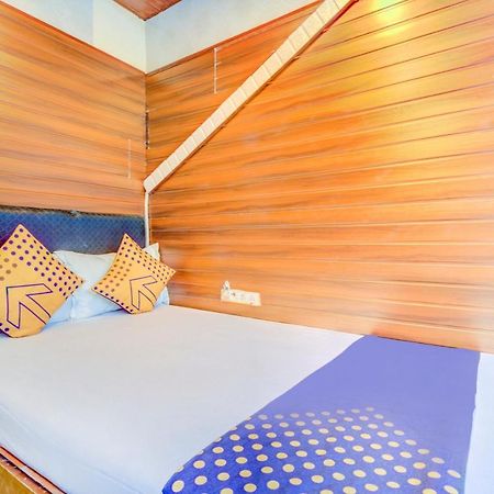 מומביי Oyo 70661 Hotel Al Makkah Managed By Hotel Paris מראה חיצוני תמונה